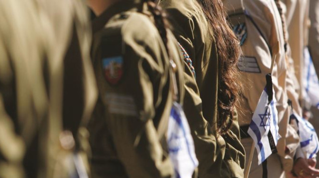 חיילות צה"ל (צילום: רויטרס)