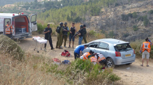 זירת הפיגוע בדולב (צילום: מתניה אהרונוביץ - סוכנות תצפית)