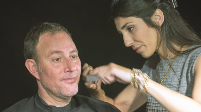 "הבמה היא סלע קיומנו". זנאתי ושושן ב"גלות" (צילום: אייל בריברם,יח"צ)