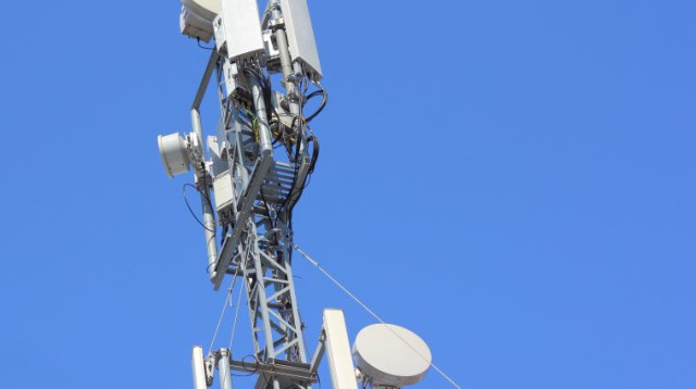 אנטנה סלולרית (צילום: אינגאימג)