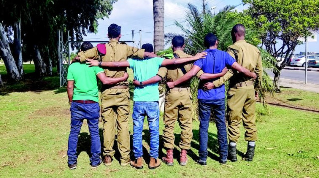 מחאת הלוחמים יוצאי אתיופיה (צילום: נועם אמיר)