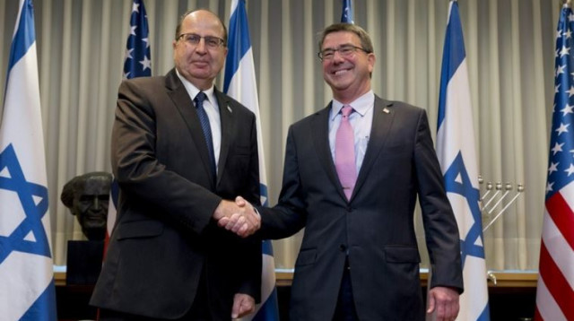 אשטון קרטר ומשה יעלון (צילום: רויטרס)