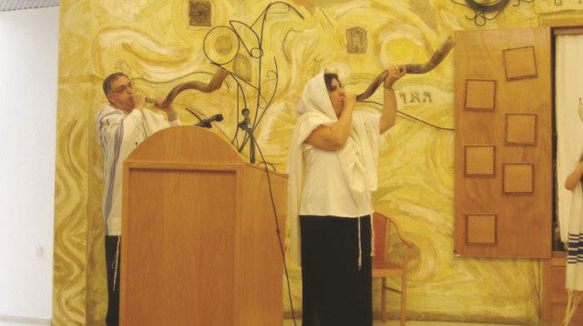 תפילה יהודית רפורמית (צילום: בית דניאל)