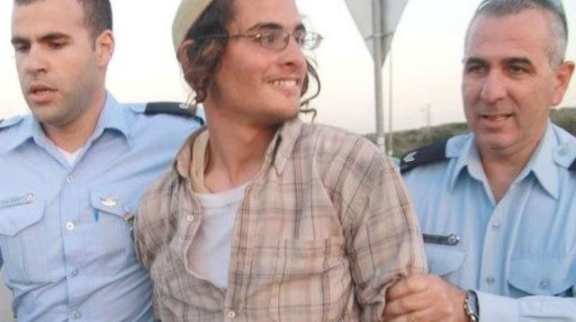 מעצרו של מאיר אטינגר (צילום: סוכנות תצפית)