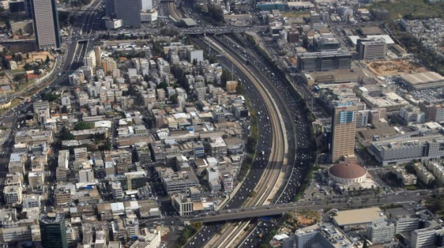 נתיבי איילון (צילום: קובי גדעון, פלאש 90)