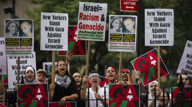 הפגנות אנטי ישראליות  (צילום: רויטרס)