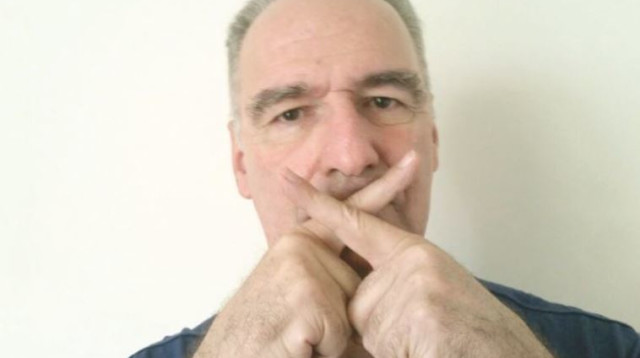 אלי גורנשטיין במחאת המדבבים (צילום: באדיבות שח"ם)