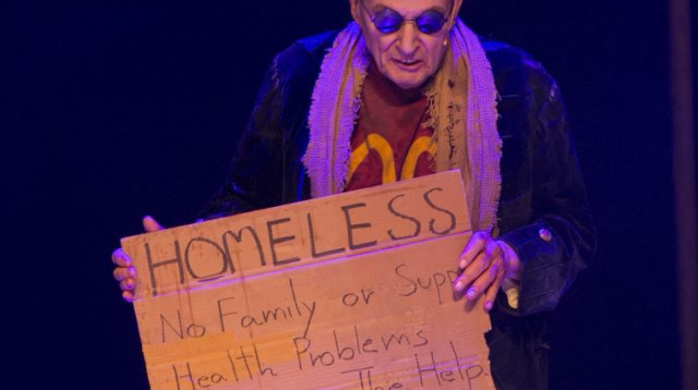 יוסי גרבר ב'אופרה בגרוש' (צילום: דניאל קמינסקי)