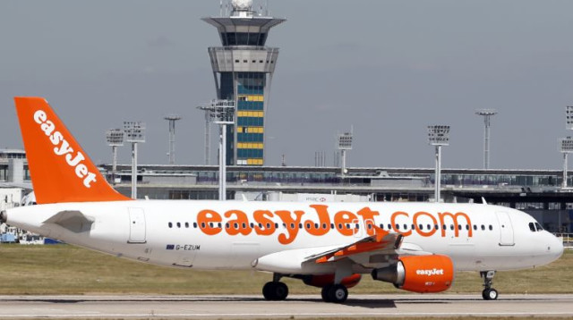 מטוס של חברת איזיג'ט (צילום: רויטרס)