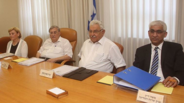 ועדת טירקל דנה במינוי גל הירש (צילום: מרק ישראל סלם)