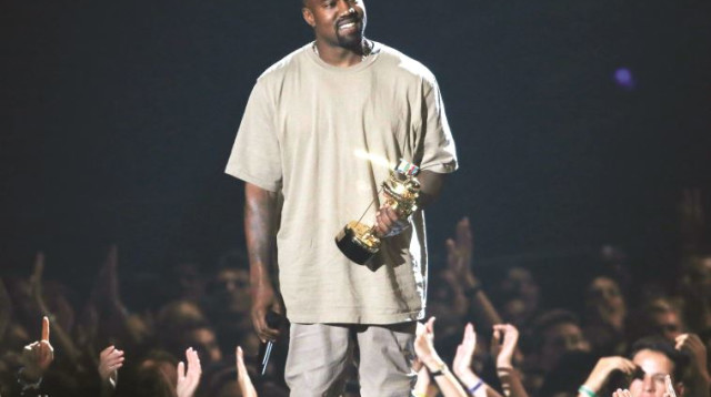 קניה ווסט בטקס פרסי ה-VMA (צילום: רויטרס)