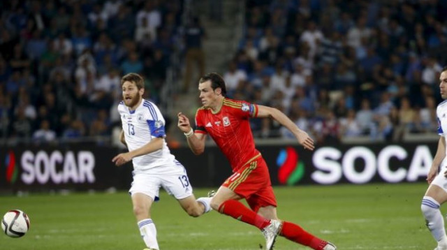 גארת' בייל הוולשי במשחק מול ישראל בחיפה (צילום: רויטרס)