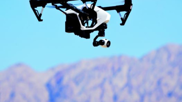 רחפן באוויר (כלי טייס בלתי מאויש) (צילום: משה שי פלאש 90)