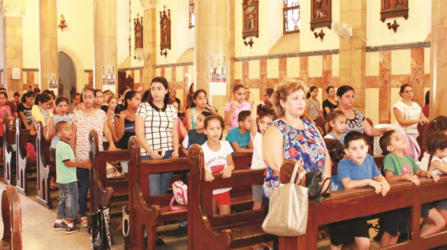 תפילת הזדהות למען בתי הספר הנוצריים ביפו (צילום: יקי צימרמן)