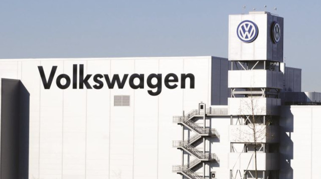 מפעל פלקסוגן (צילום: רויטרס)