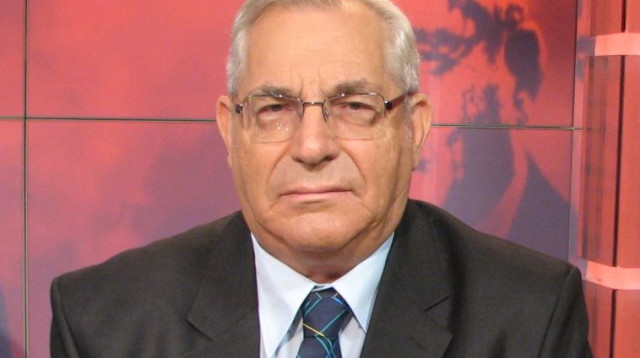 מוטי קירשנבאום (צילום: ויקיפדיה)