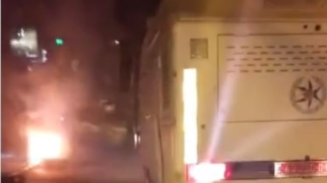 הפרות סדר וזריקת בקבוקי תבערה בעיסאוויה (צילום: חטיבת דובר המשטרה)