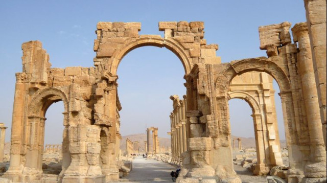 שער הניצחון בתדמור לפני שנהרס (צילום: רויטרס)