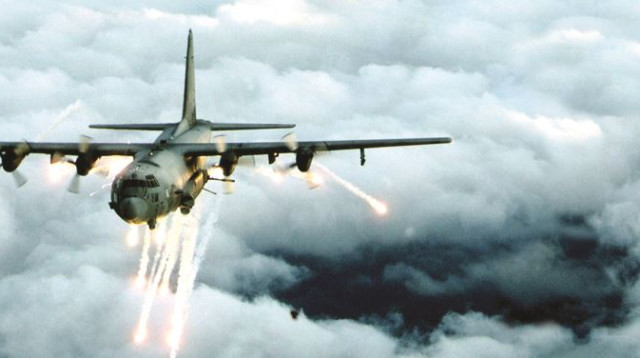 מטוס AC-130 של חיל האוויר האמריקאי (צילום: רויטרס)