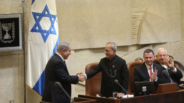 נתניהו ונשיא הודו במליאת הכנסת  (צילום: מרק ישראל סלם)
