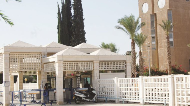 מחדל האבטחה באוניברסיטת בן גוריון בב"ש (צילום: טימי אבוקסיס)