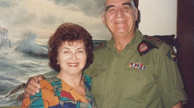 דוד טפרסון ז"ל ואשתו שושנה טפרסון ז"ל (צילום: באדיבות המשפחה)