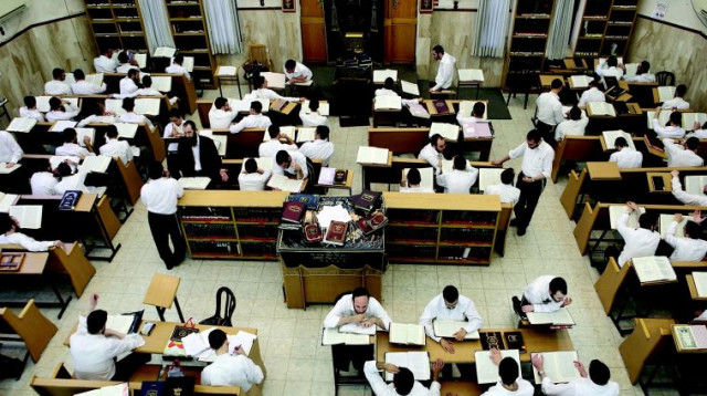 אברכים בכולל  (צילום: יעקב נחומי, פלאש 90)