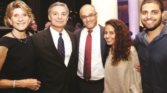 עומר, ניצן ודוד מימון עם ריי וקייטי קונור (צילום: סיון פרג')