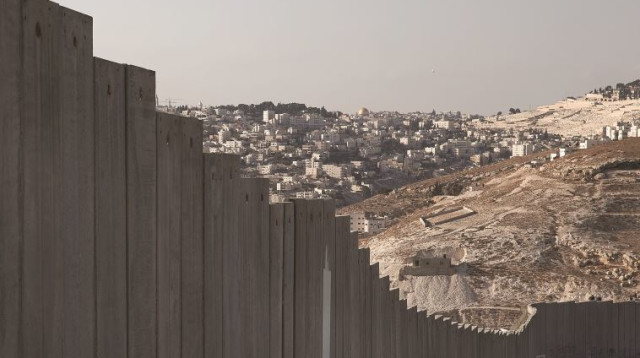 גדר ההפרדה בירושלים (צילום: רויטרס)
