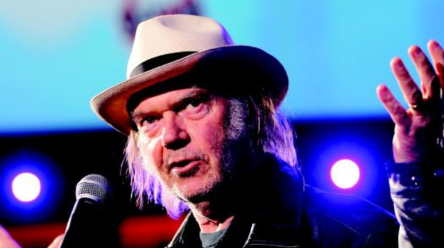 ניל יאנג  (צילום: רויטרס)