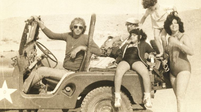 משפחת נבון בג'יפ של נתן זהבי (צילום: נתן זהבי)