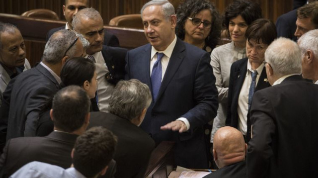 בנימין נתניהו לאחר אישור תקציב המדינה בשנת 2015 (צילום: הדס פרוש , פלאש 90)