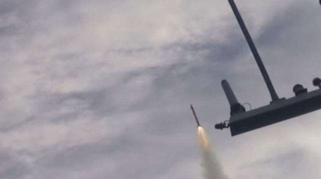 ניסוי של מערכת "ברק 8"  (צילום: דובר צה"ל)