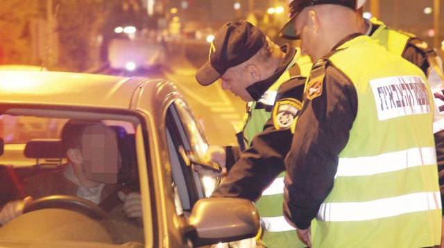 בדיקת ינשוף  (צילום: גדעון מרקוביץ, פלאש 90)