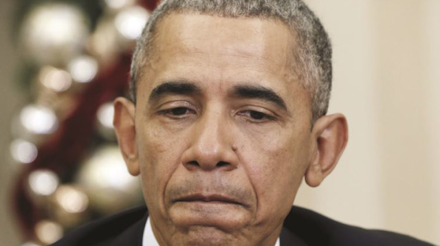 הוא אומר את הדברים הנכונים, אך אמריקאים רבים כבר נאטמו אליו. אובמה בפגישה עם צוותו לאחר הטבח בשבוע ש (צילום: רויטרס)