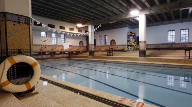 בריכה (צילום: מרים אלסטר, פלאש 90)