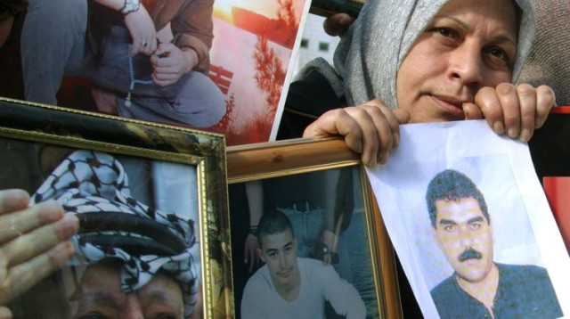 מחאה לשחרור סמיר קונטאר בשנת 2004 (צילום: רויטרס)