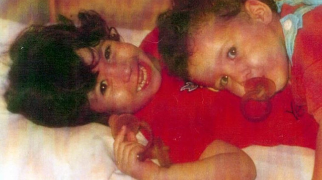 עינת ויעל הרן, שנרצחו בפיגוע נהריה ב-1979 (צילום: באדיבות האתר לחללי פעולות האיבה)