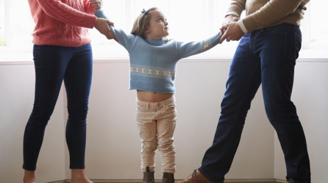 הורים לא מסכימים (צילום: ingimage ASAP)