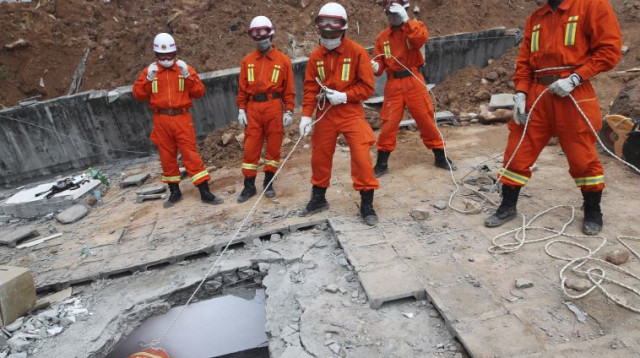 המפולת בשנג'ן, סין (צילום: רויטרס)