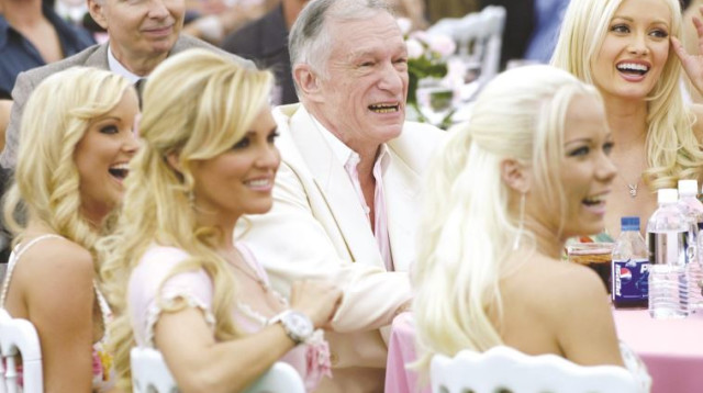 יו הפנר באחוזת פלייבוי  (צילום: רויטרס)