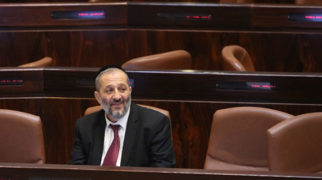 אריה דרעי במליאת הכנסת (צילום: מרק ישראל סלם)