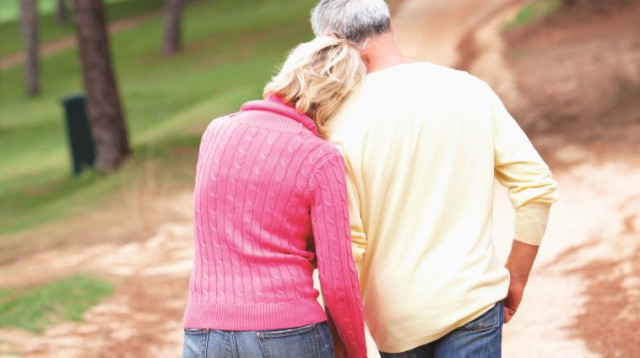 זוג פנסיונרים (צילום: אינגאימג)