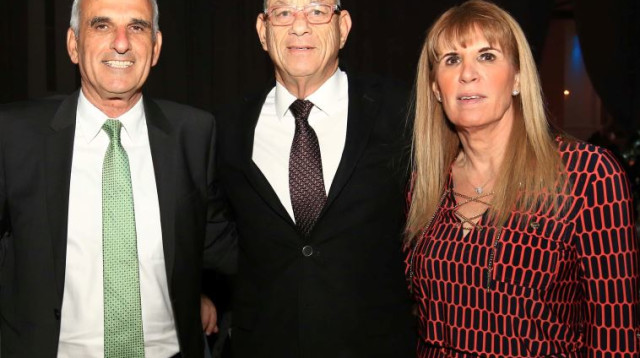 אורית בנבנישתי נחום פינברג ויוסי בכר (צילום: יח"צ)