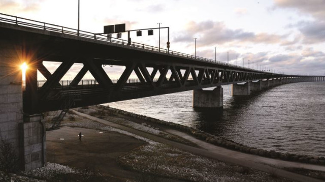 גשר ארסונד (צילום: רויטרס)