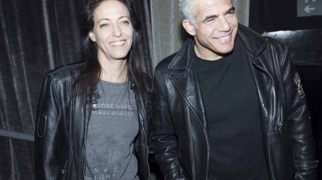 יאיר לפיד, ליהיא לפיד, מסיבת 50 לשמעון בוסקילה (צילום: רפי דלויה)