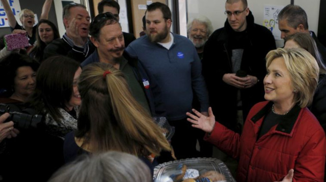 הילרי קלינטון באיווה (צילום: רויטרס)