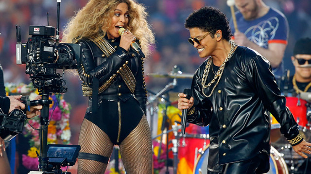 סופרבול, סופרבול 2016, ביונסה, ברונו מארס (צילום: רויטרס)
