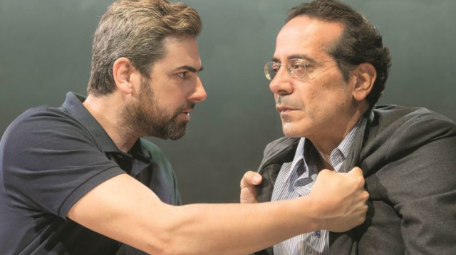 יפתח קליין ושמעון מימרן ב"קצרים בסתיו"  (צילום: ז'ראר אלון)