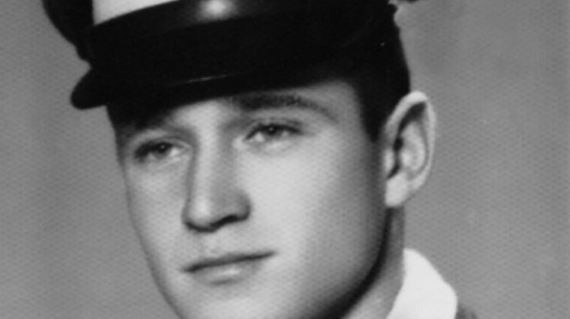 סגן יקיר נווה ז"ל (צילום: אתר חיל האוויר)